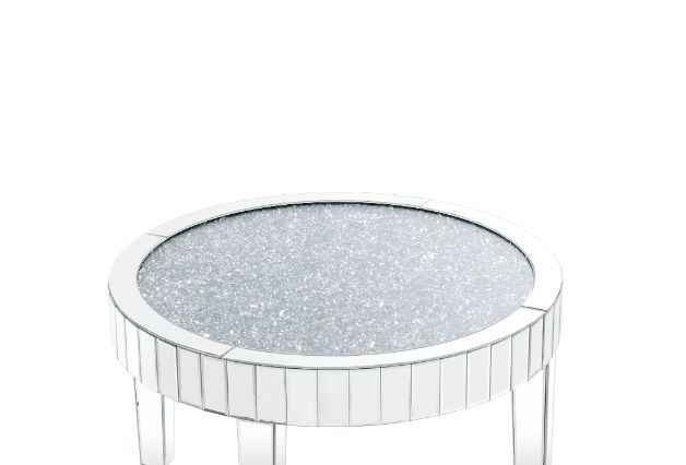 Noralie - 32" Round Coffee Table - Mirrored & Faux Diamonds