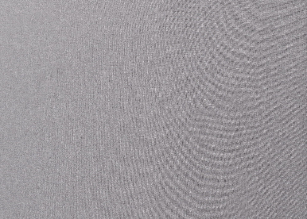 Erin - Queen Nailhead Bed - Gray