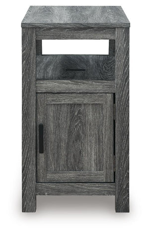 Fendenmore - Chair Side End Table