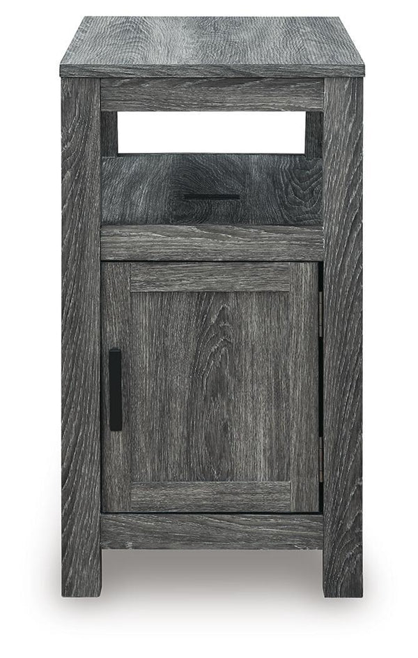 Fendenmore - Chair Side End Table