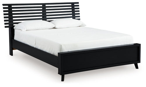 Danziar - Slat Panel Bed