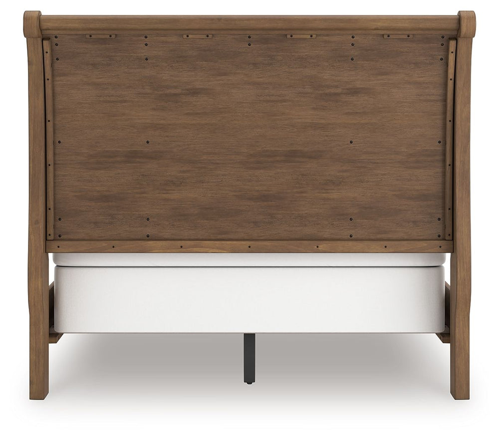 Feddinger - Sleigh Bed Light Brown