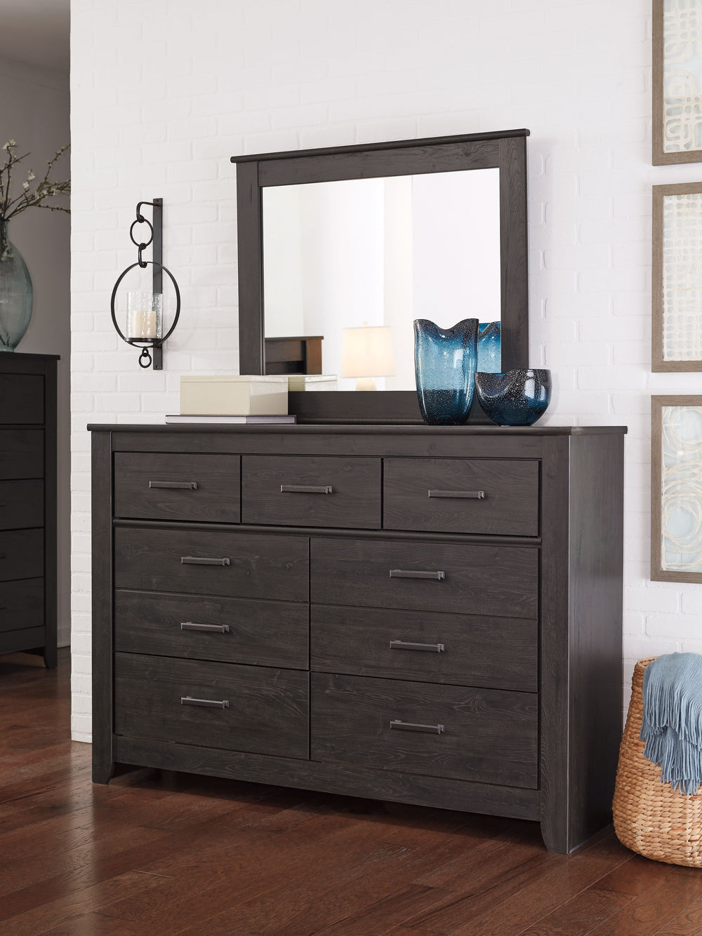Brinxton - Bedroom Set Black Queen