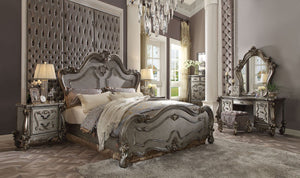 Versailles - Traditional - Bed Antique Platinum Queen