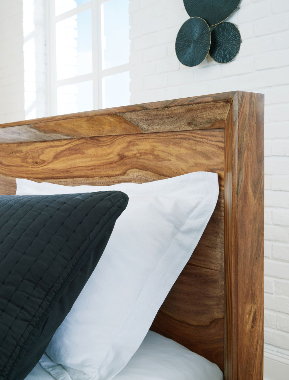 Dressonni - Panel Bed Dark Brown
