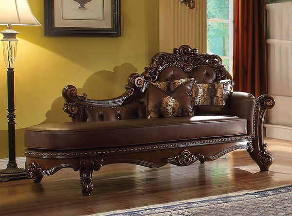 Vendome - Chaise w/2 Pillows Cherry