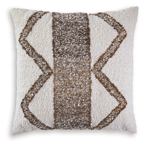 Brettwood - Pillow Beige 4 Pieces