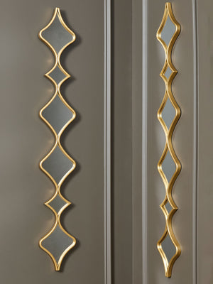 Harriswood - Gold Finish - Accent Mirror Set (Set of 2)