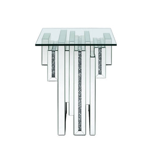 Noralie - 20" End Table With Faux Diamonds - Mirrored