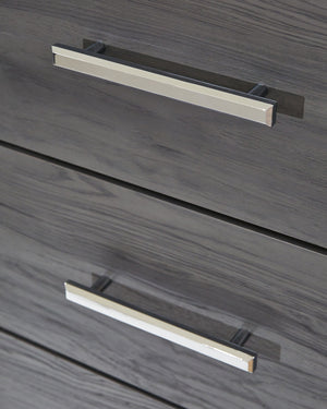 Lodanna - Five Drawer Chest - Gray