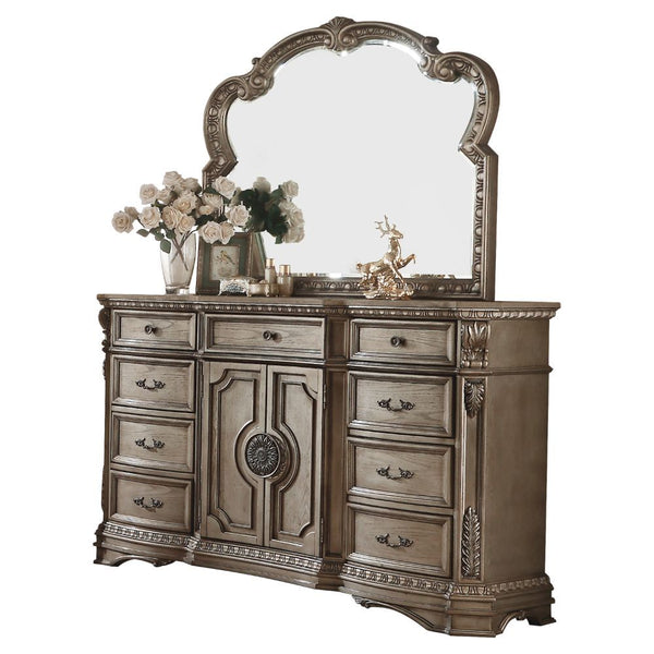 Northville - Dresser Antique Silver Wooden Top
