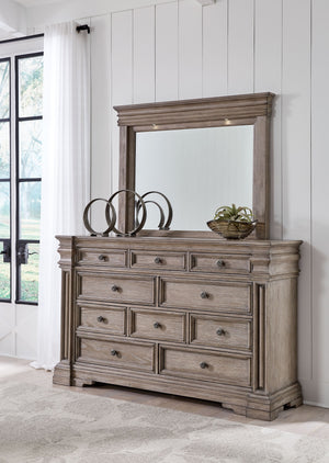 Blairhurst - Light Grayish Brown - Dresser And Mirror