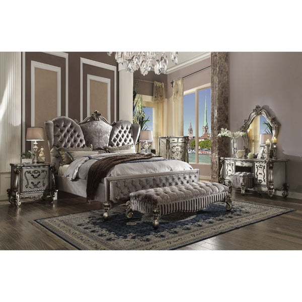Versailles - Vintage - Bed Antique Platinum King