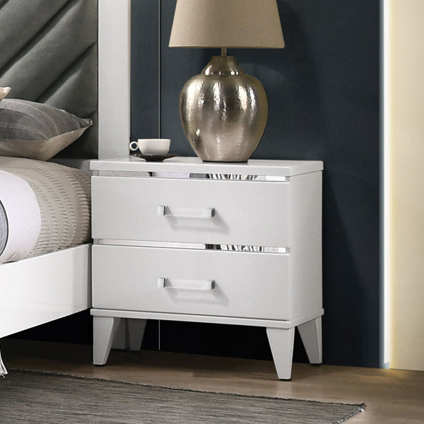 Chelsie - Nightstand White